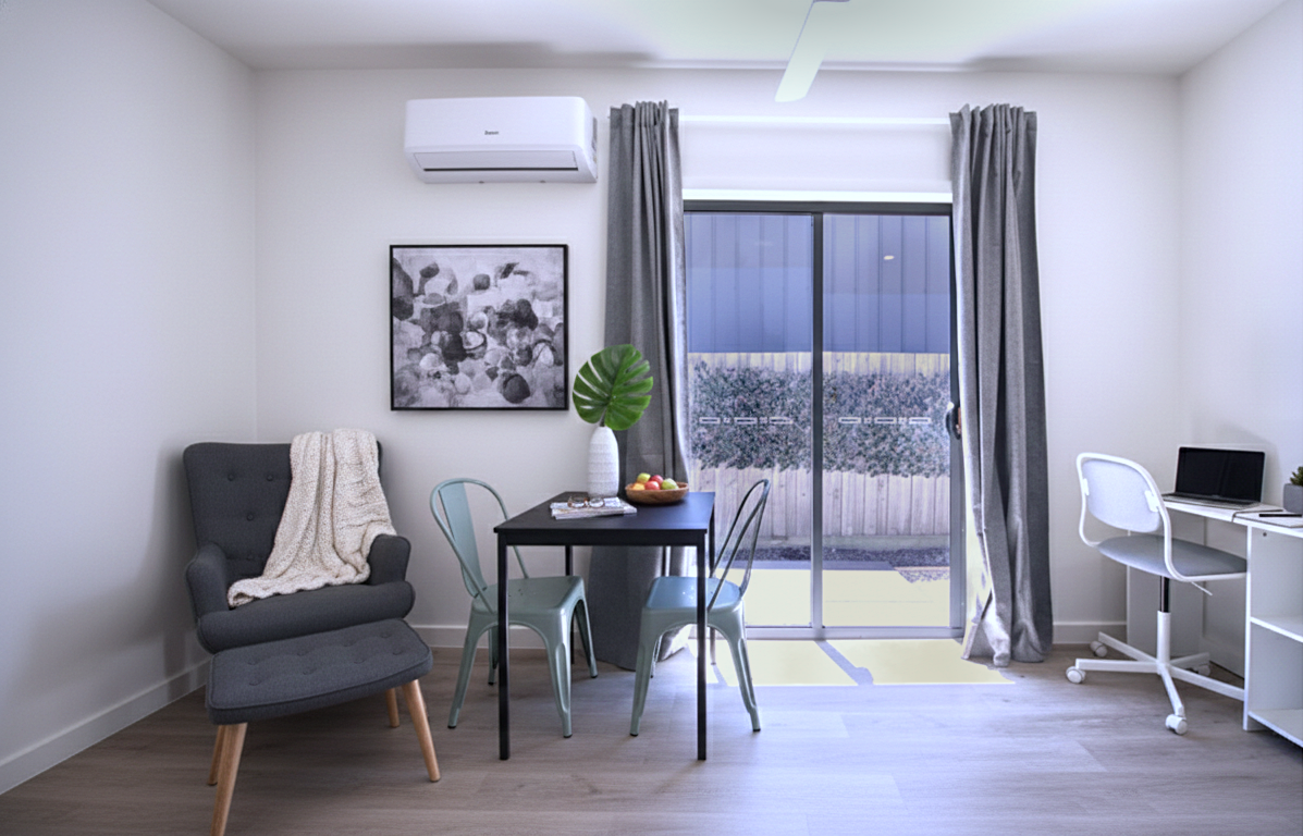 room grey window+